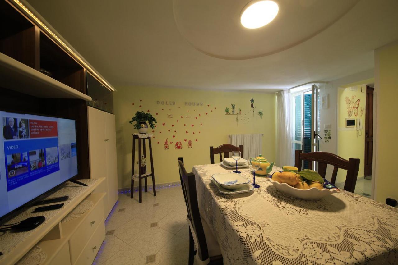 Apartamento Dolls House Minori Exterior foto